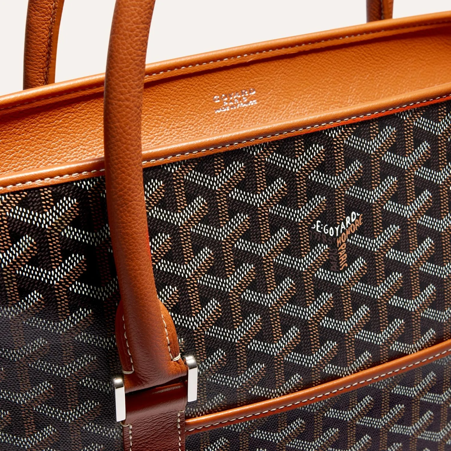 GOYARD Bourgogne Bag - Image 3